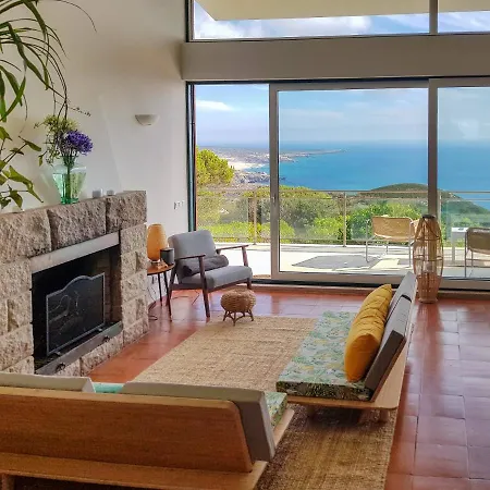 Double In Boutique - Guincho Bay Couette-café *